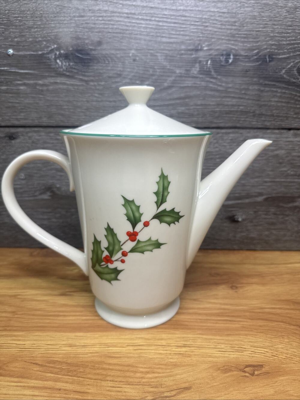 Lenox Special Holiday Holly Coffee Pot with Lid 9" Ivory Fine China Made in USA